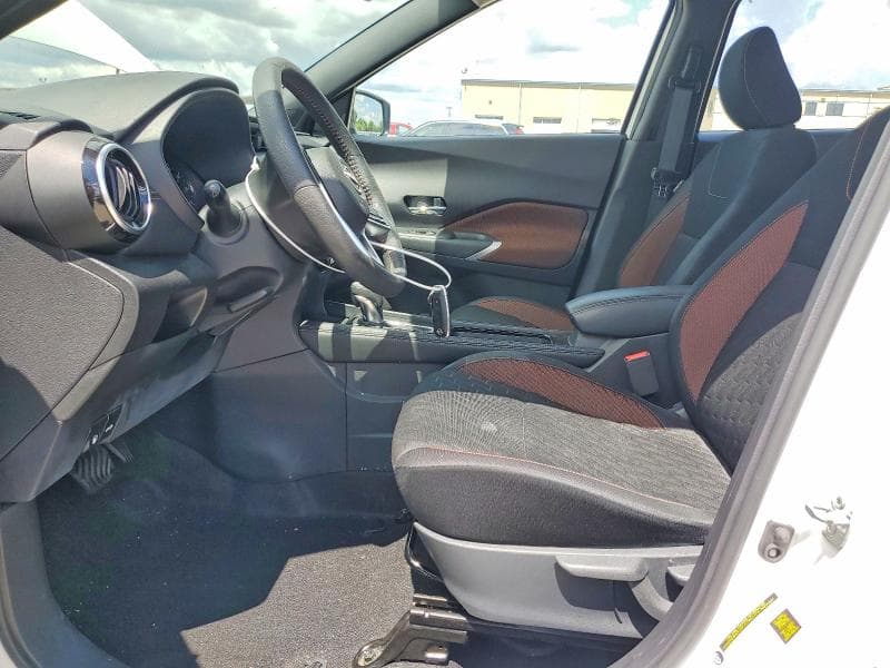 2024 NISSAN KICKS SR 7