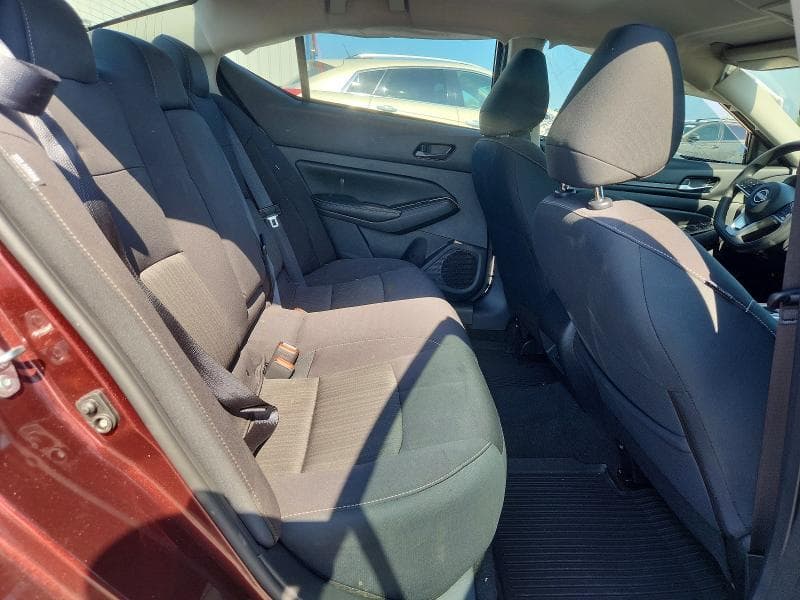 2024 NISSAN ALTIMA SV 10