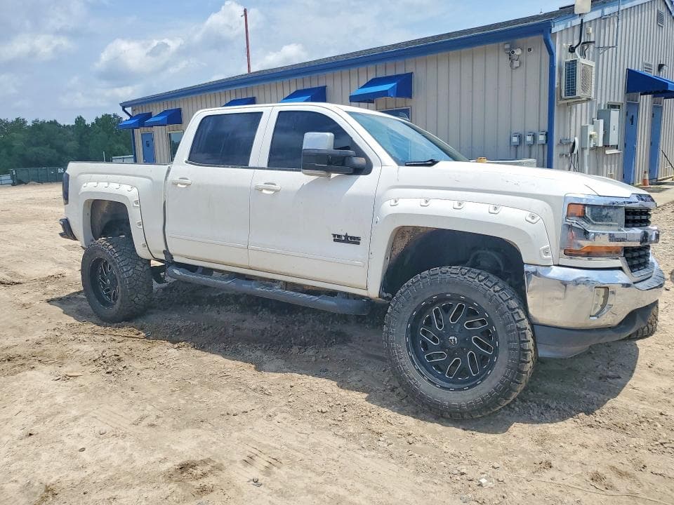 2017 CHEVROLET SILVERADO C1500 LT 4