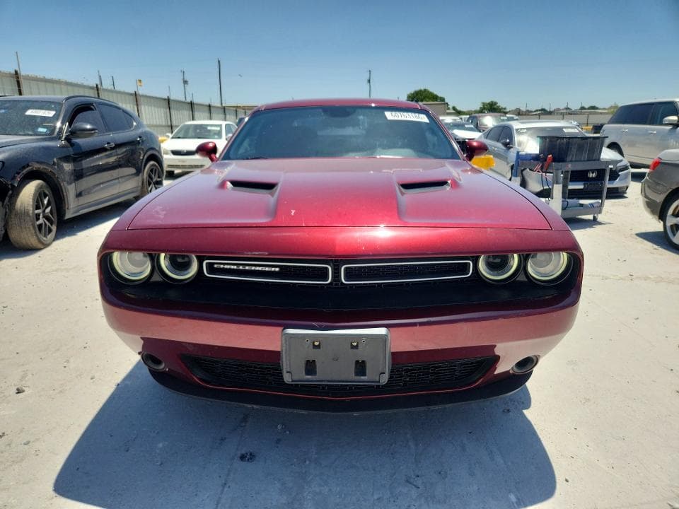 2019 DODGE CHALLENGER SXT 5