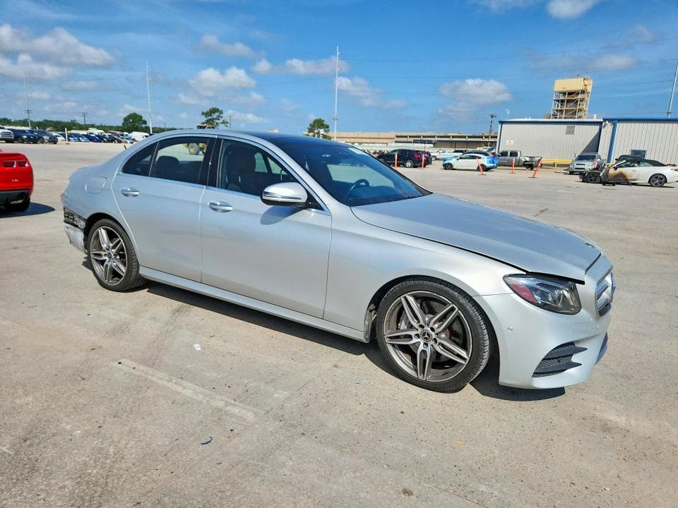 2018 MERCEDES-BENZ E 300 4
