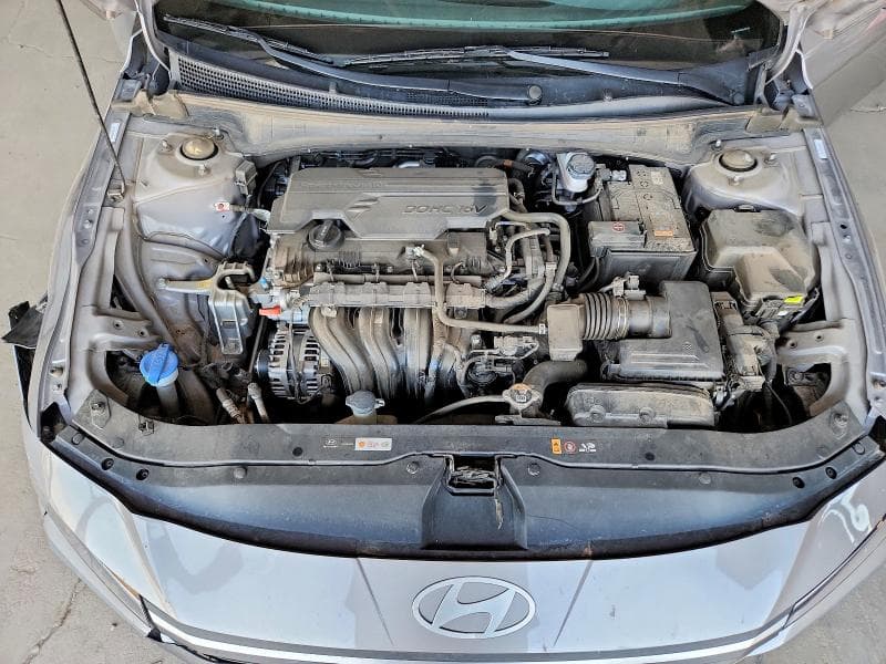 2024 HYUNDAI ELANTRA SEL 11