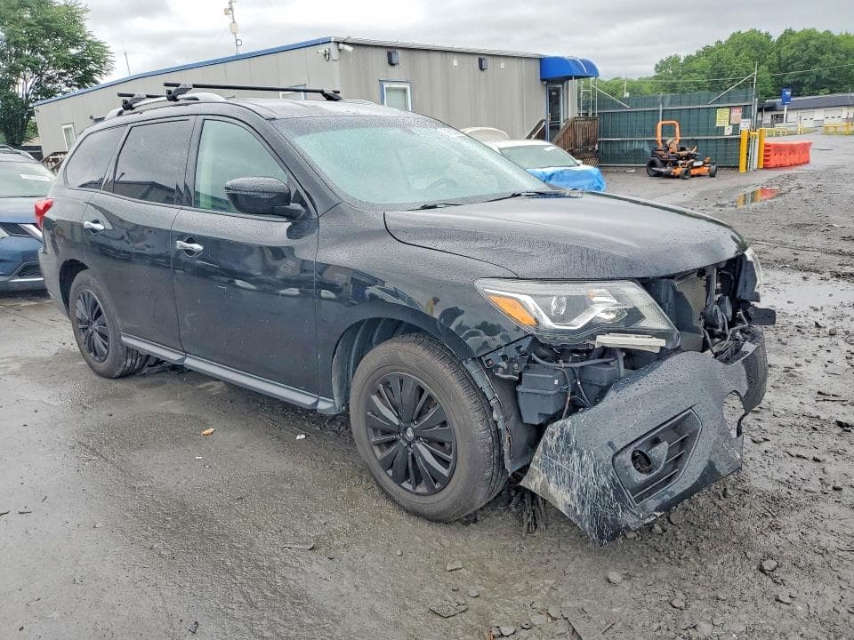 2017 NISSAN PATHFINDER SV 4