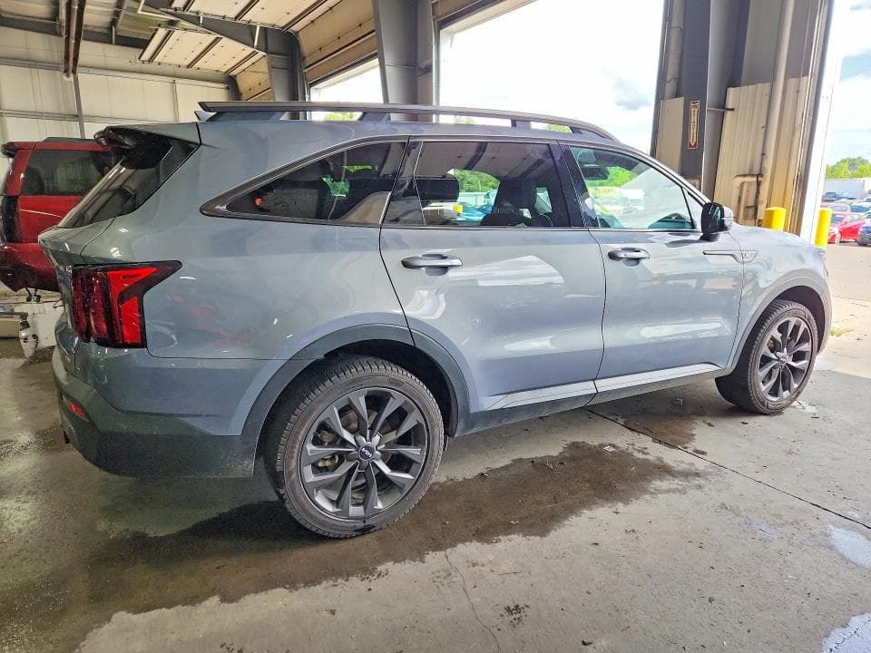 2023 KIA SORENTO EX 3