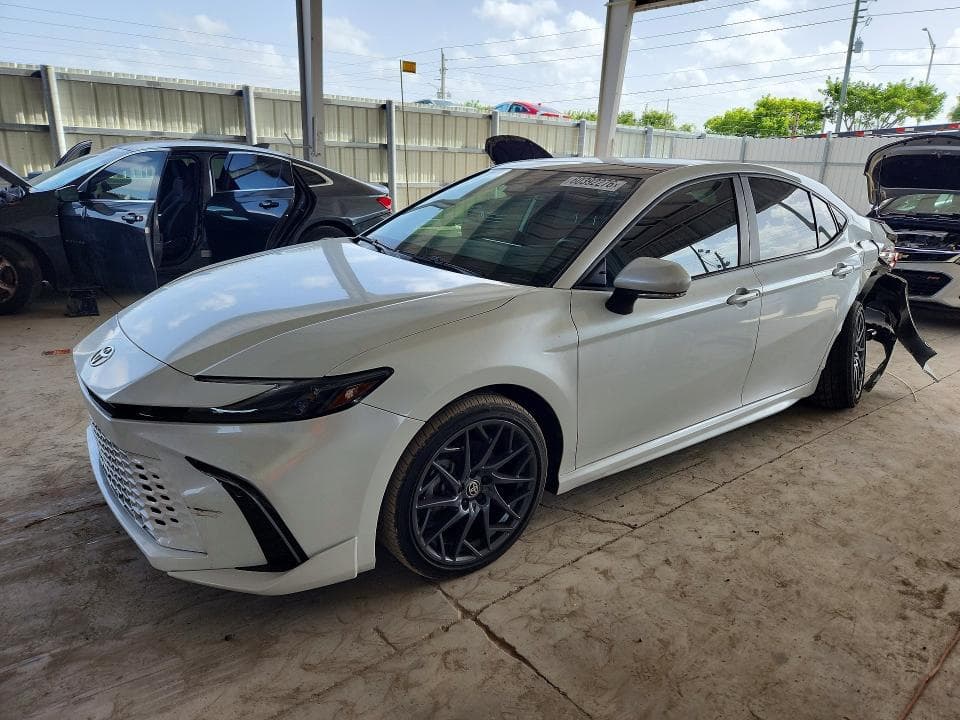 2025 TOYOTA CAMRY XSE - 1