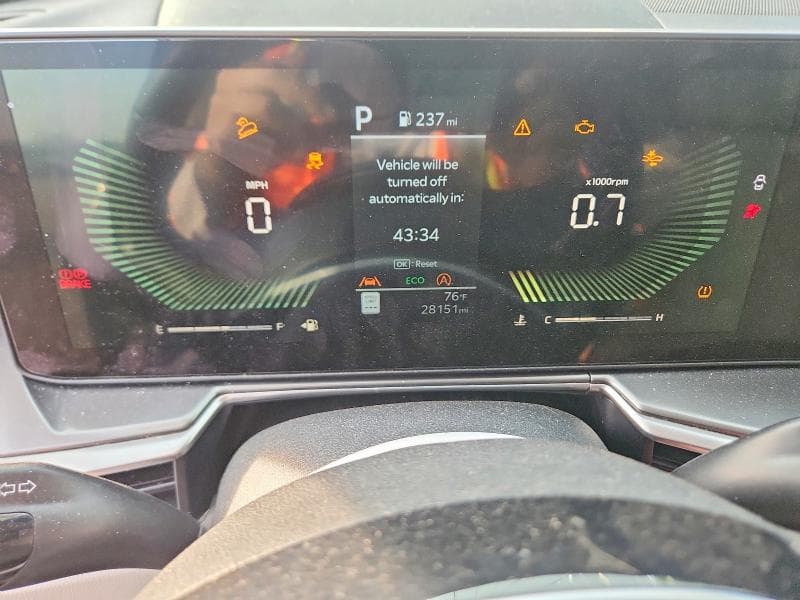 2025 KIA SORENTO S 9