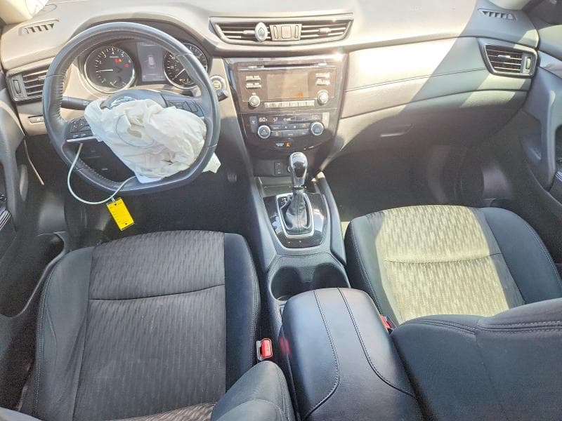 2017 NISSAN ROGUE SV 8