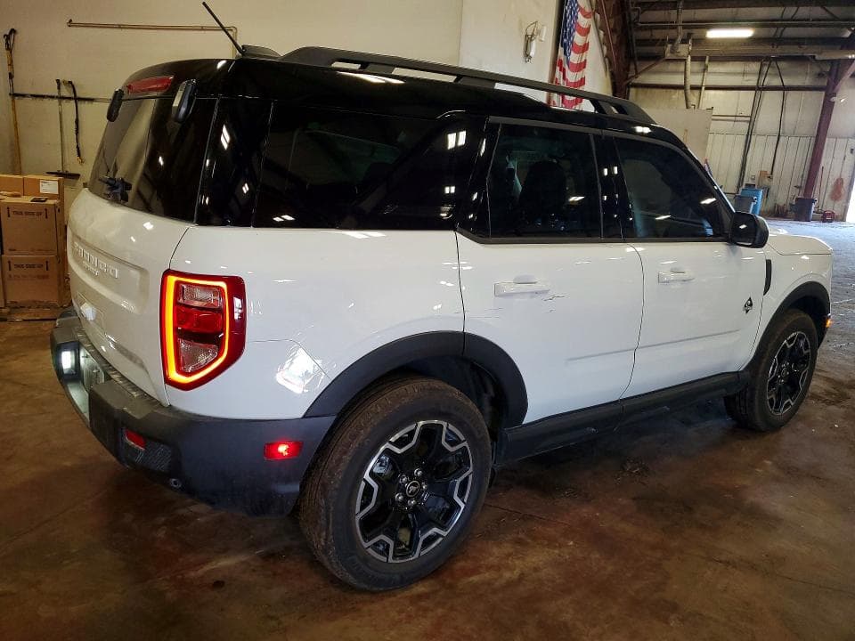 2025 FORD BRONCO SPORT OUTER BANKS 3