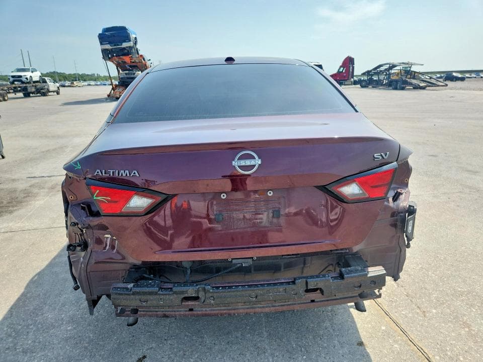 2024 NISSAN ALTIMA SV 6