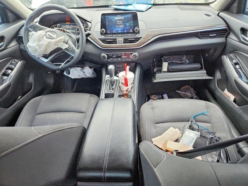 2023 NISSAN ALTIMA SV 8