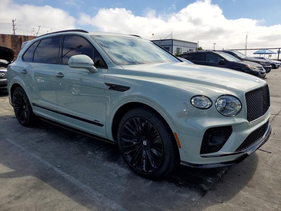 2023 BENTLEY BENTAYGA SPEED 4