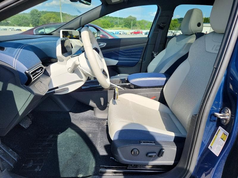 2023 VOLKSWAGEN ID.4 PRO S 7