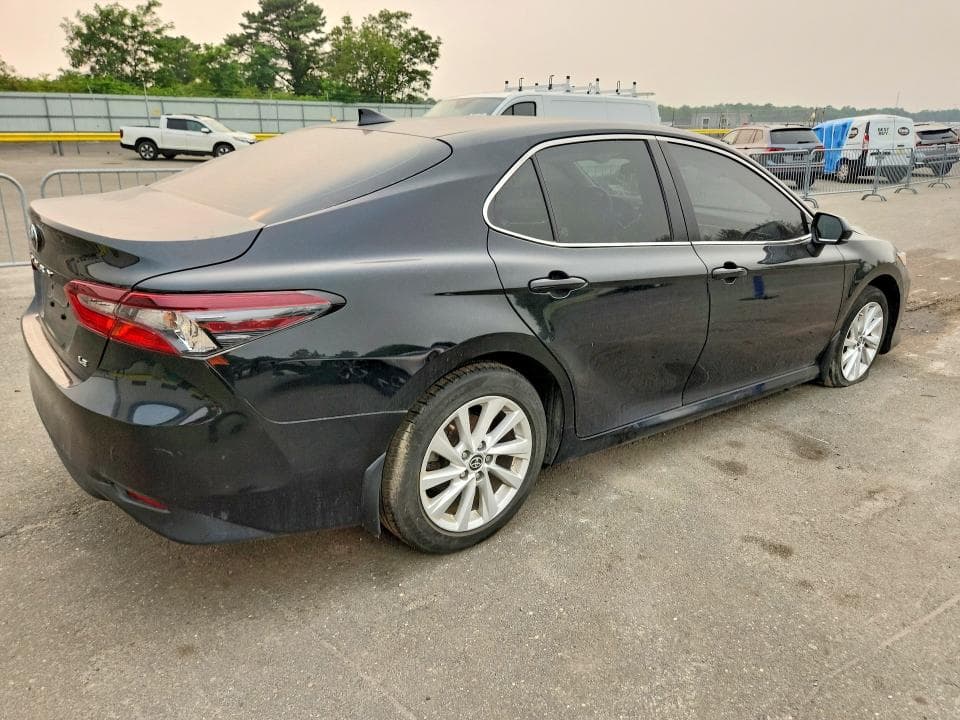 2024 TOYOTA CAMRY LE 3
