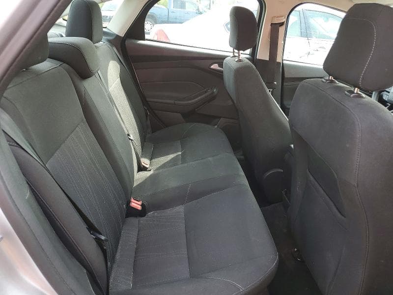 2018 FORD FOCUS SE 10