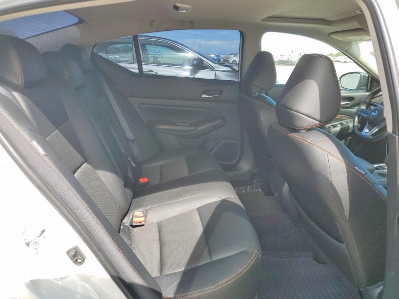 2020 NISSAN ALTIMA SR 10