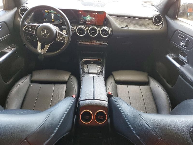 2021 MERCEDES-BENZ GLA 250 8