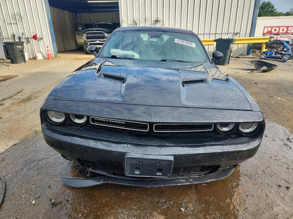 2019 DODGE CHALLENGER SXT 5