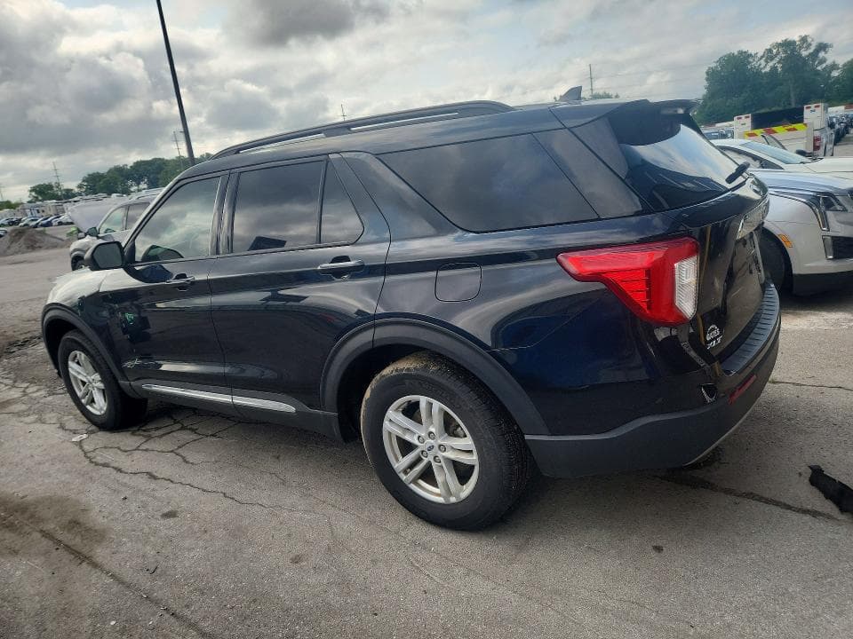 2022 FORD EXPLORER XLT 2