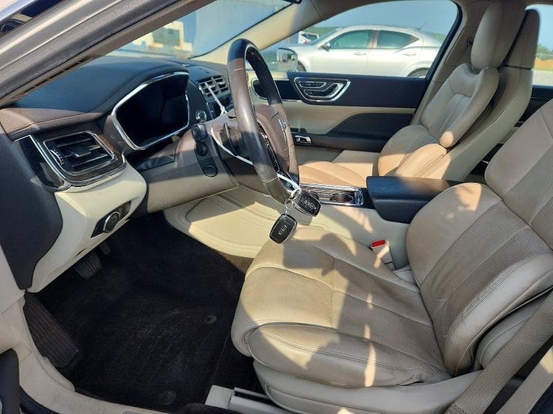 2017 LINCOLN CONTINENTAL RESERVE 7