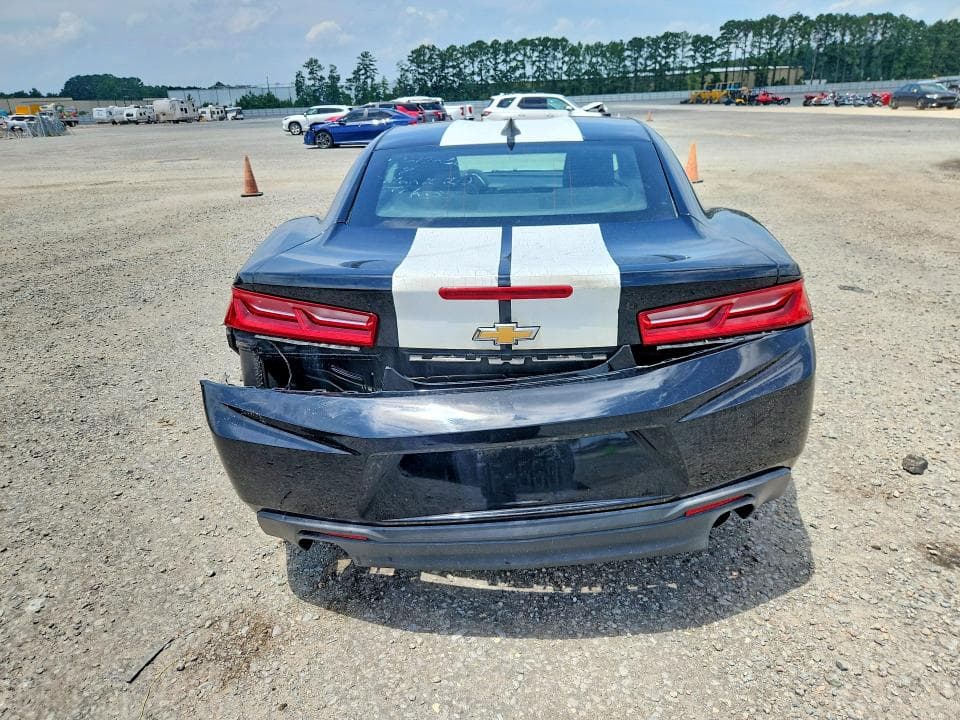 2018 CHEVROLET CAMARO LT 6