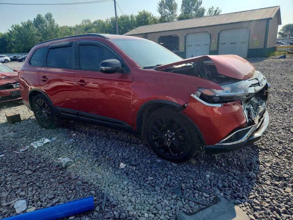 2018 MITSUBISHI OUTLANDER SE 4