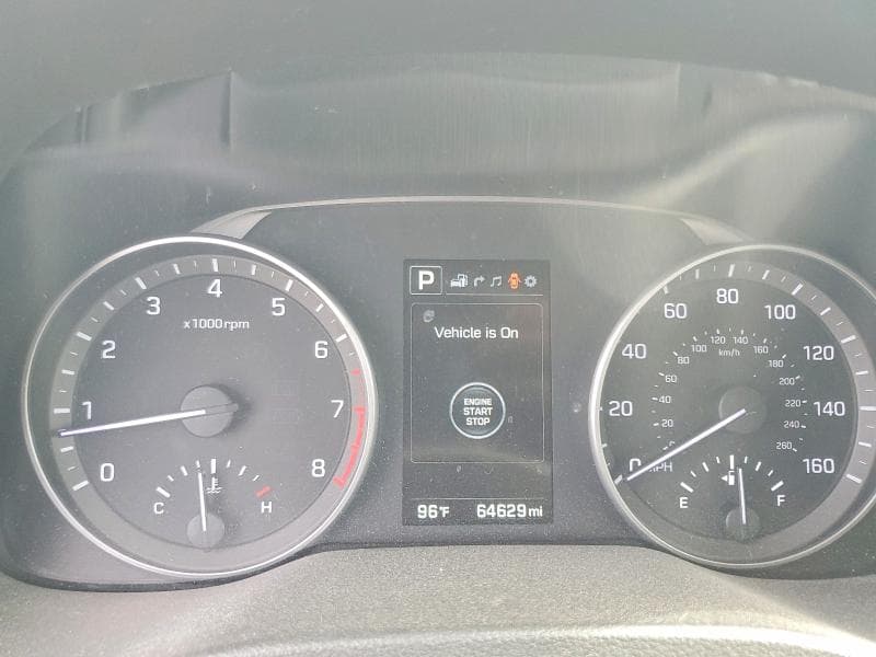 2017 HYUNDAI ELANTRA LIMITED 9