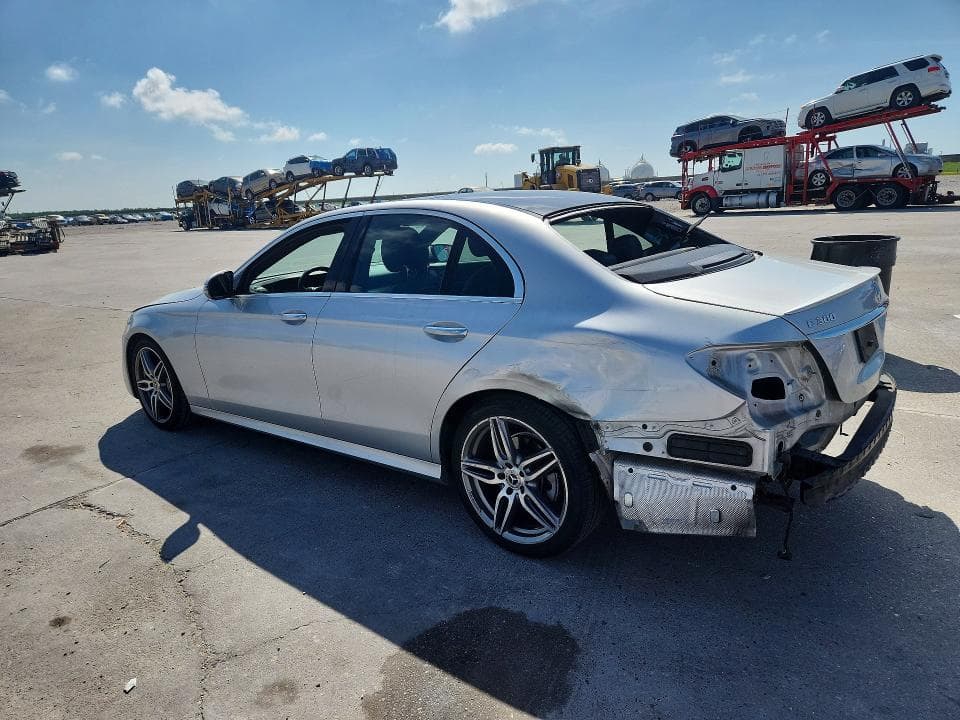 2018 MERCEDES-BENZ E 300 2