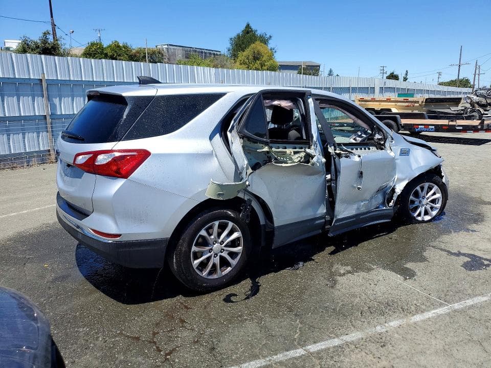 2018 CHEVROLET EQUINOX LS 3