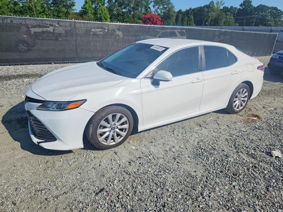 2018 TOYOTA CAMRY LE - 1