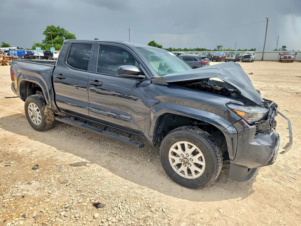 2025 TOYOTA TACOMA SR 4
