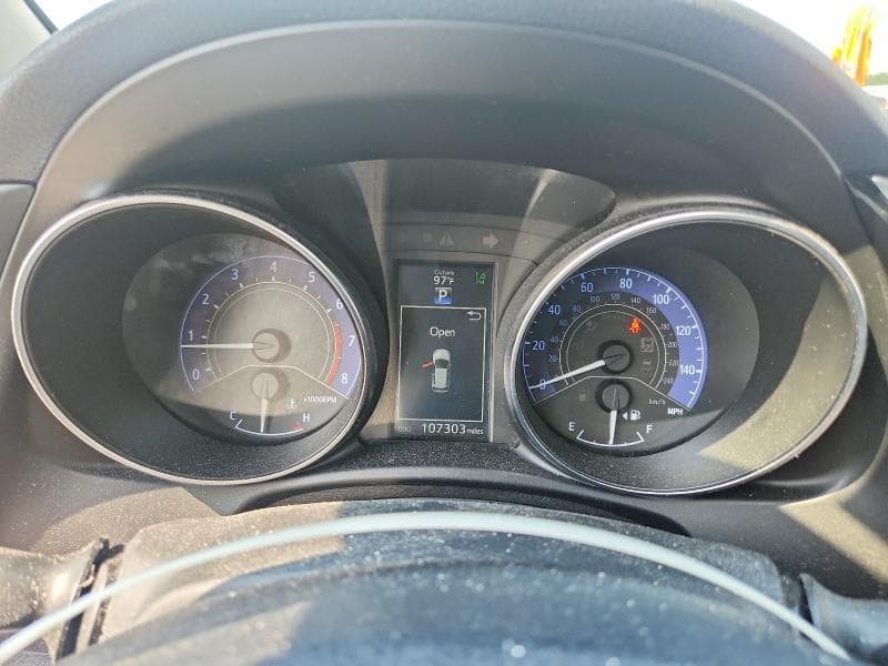2017 TOYOTA COROLLA IM BASE 9