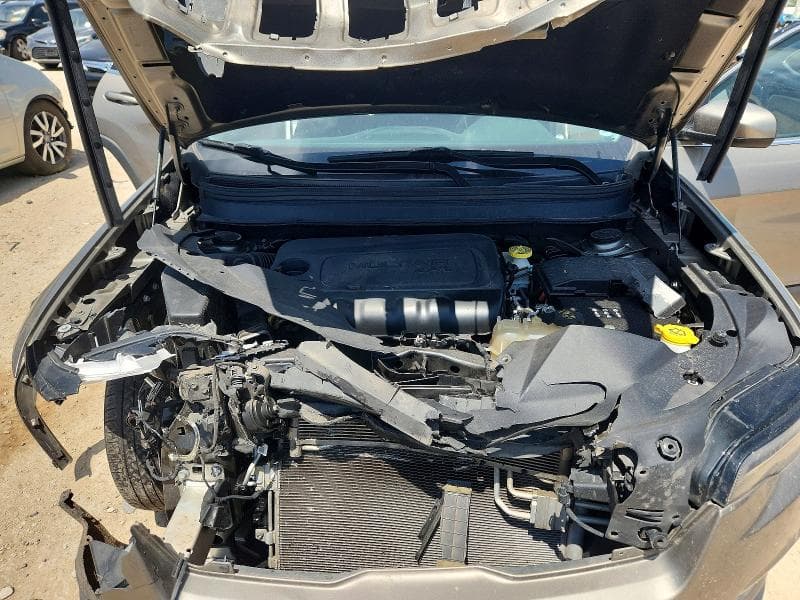 2019 JEEP CHEROKEE LATITUDE 12