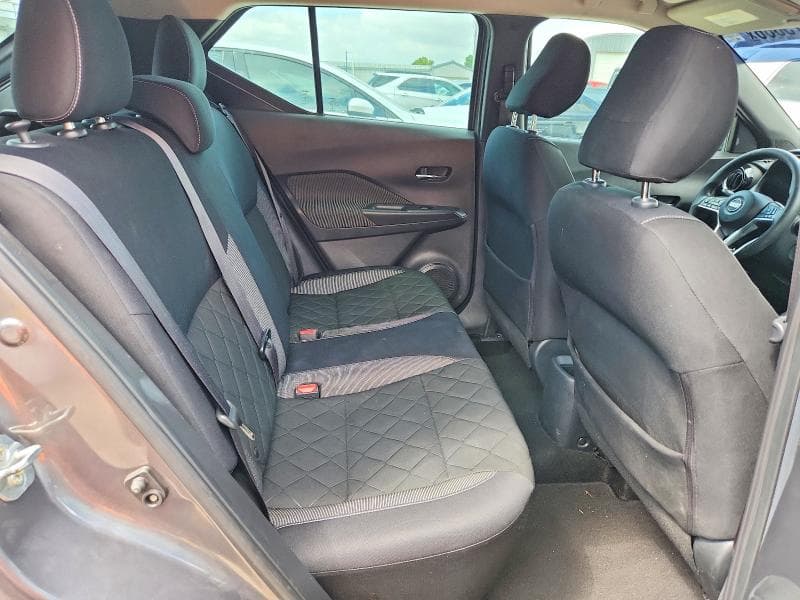 2018 NISSAN KICKS SV 10