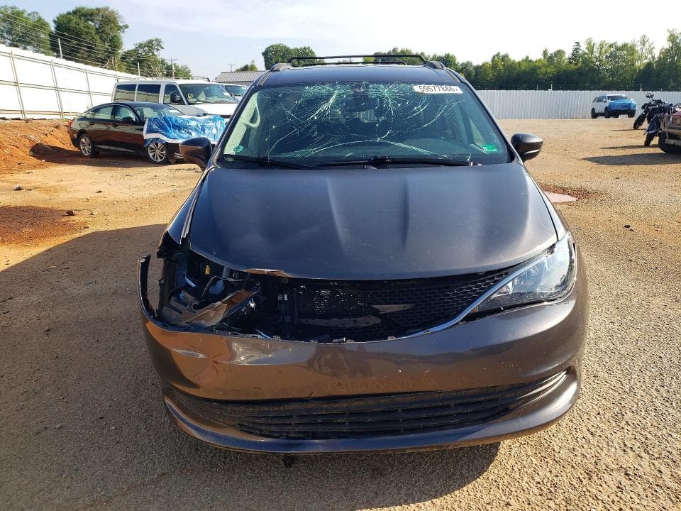 2020 CHRYSLER VOYAGER LXI 5