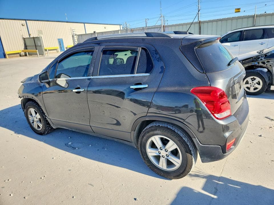 2018 CHEVROLET TRAX 1LT 2