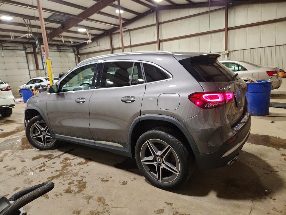 2023 MERCEDES-BENZ GLA 250 4MATIC 2
