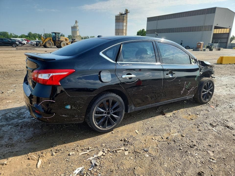 2018 NISSAN SENTRA SR 3