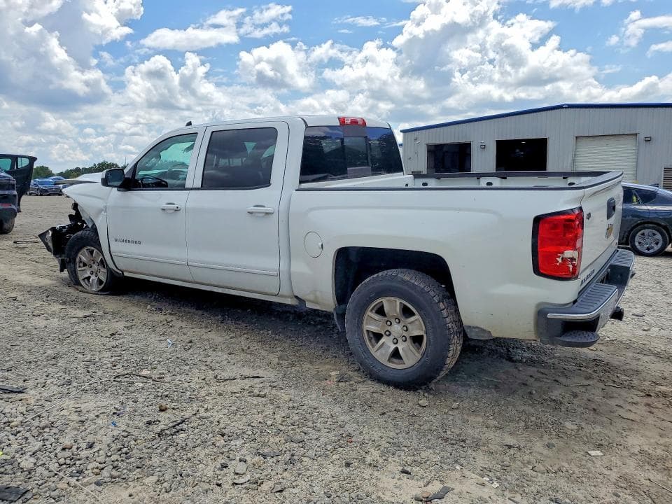 2018 CHEVROLET SILVERADO C1500 LT 2