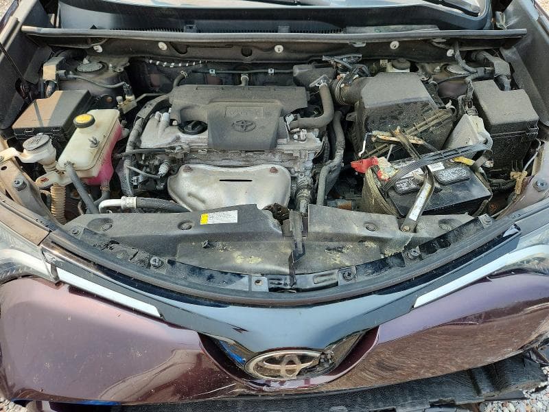 2018 TOYOTA RAV4 XLE 12