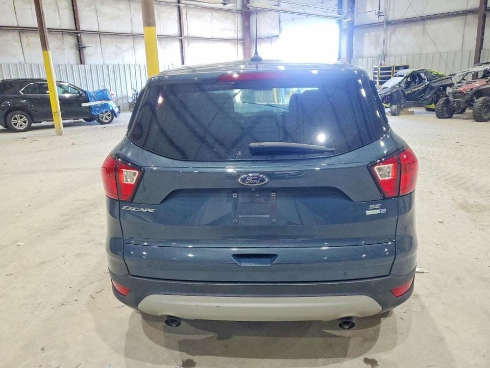 2019 FORD ESCAPE SE 6
