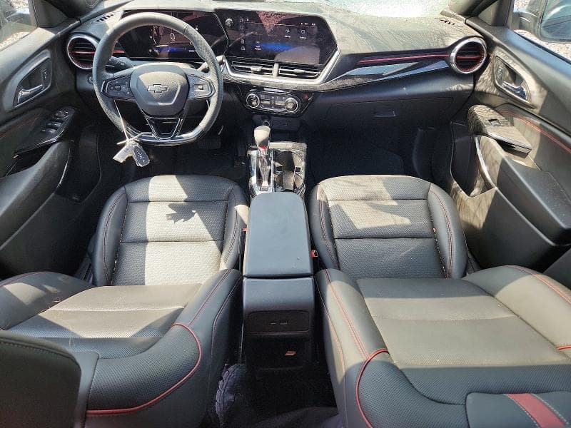 2025 CHEVROLET TRAX 2RS 8