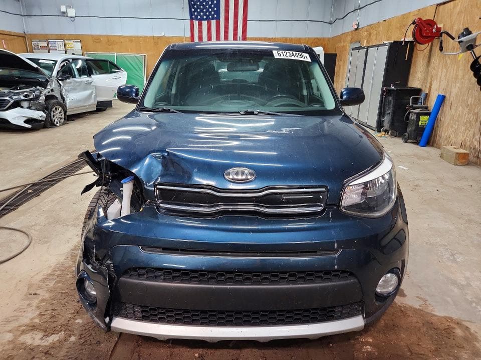 2018 KIA SOUL + 5