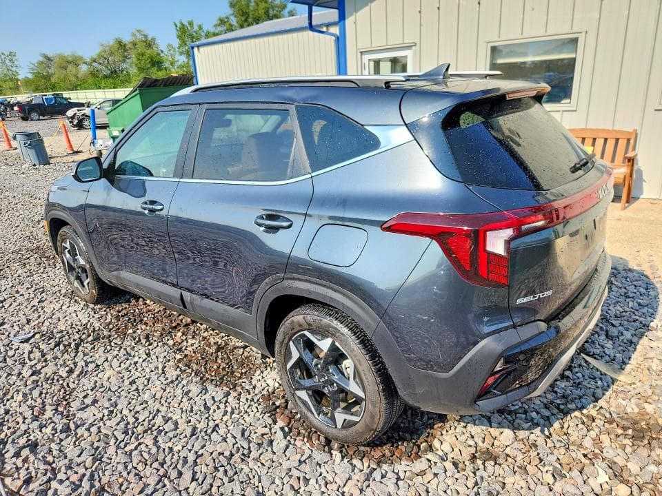 2024 KIA SELTOS EX 2