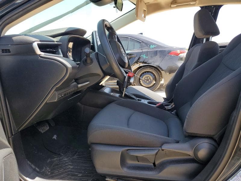 2021 TOYOTA COROLLA LE 7
