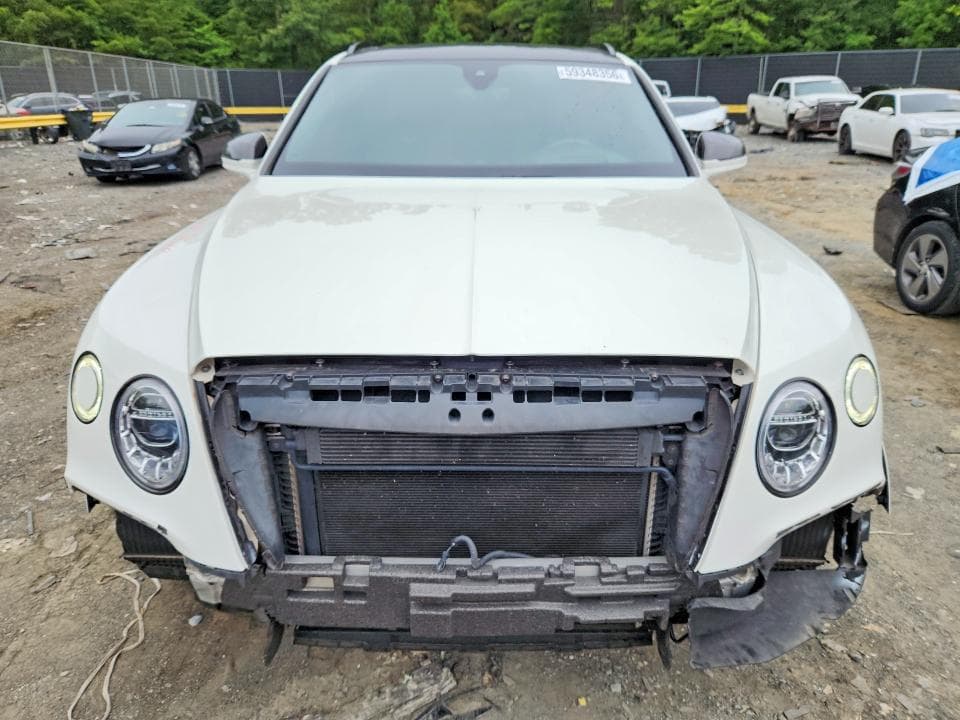 2017 BENTLEY BENTAYGA 5