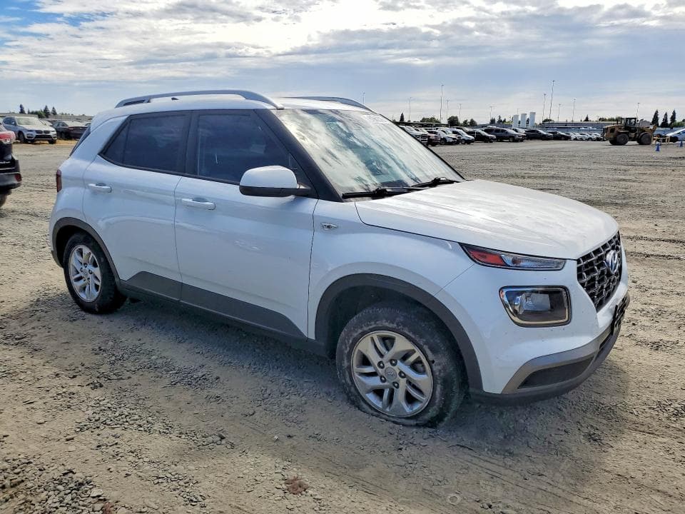 2020 HYUNDAI VENUE SEL 4