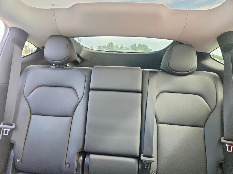 2026 TESLA MODEL Y 10
