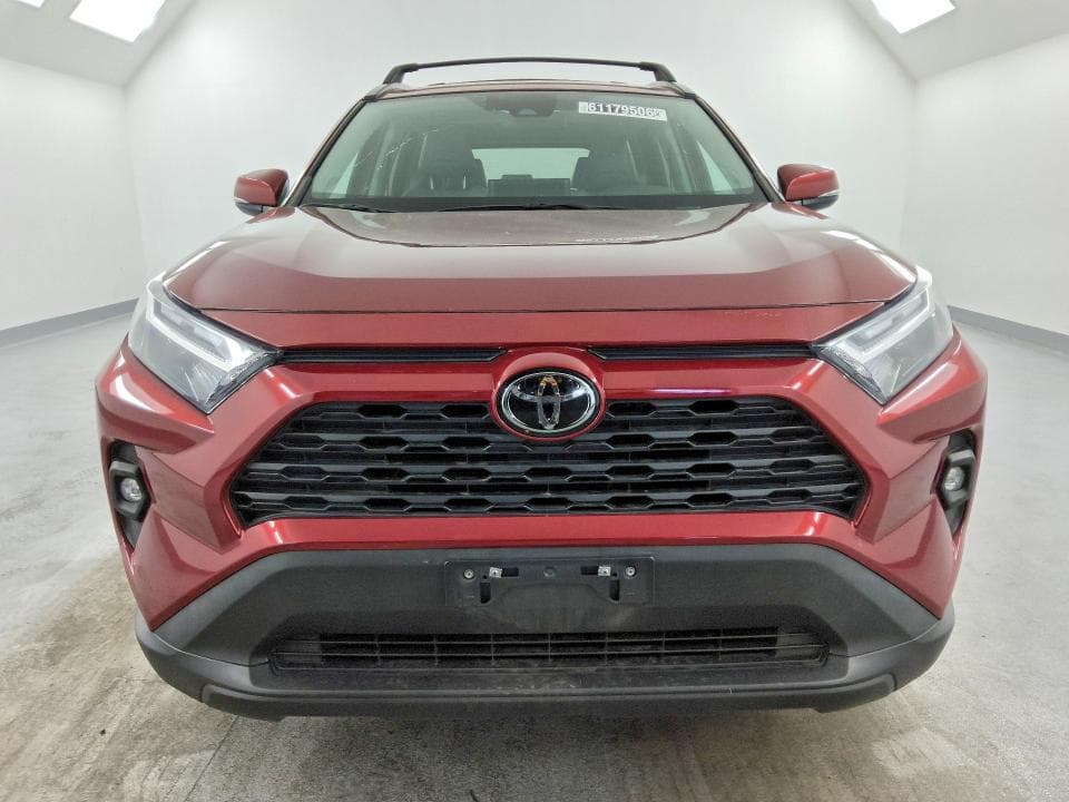 2022 TOYOTA RAV4 XLE PREMIUM 5