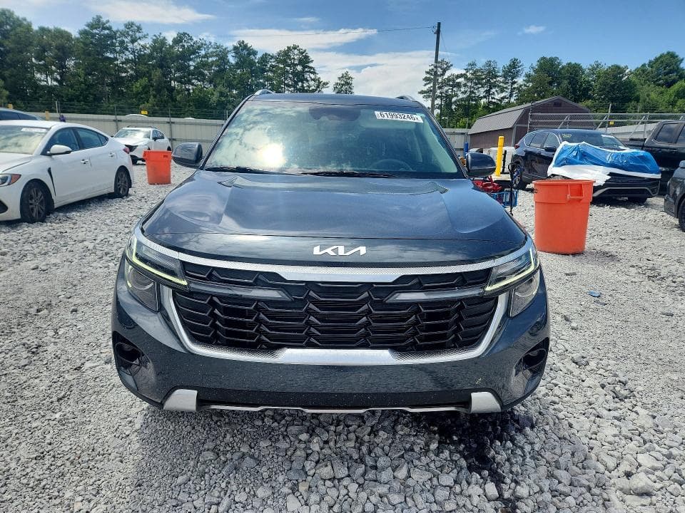 2025 KIA SELTOS EX 5