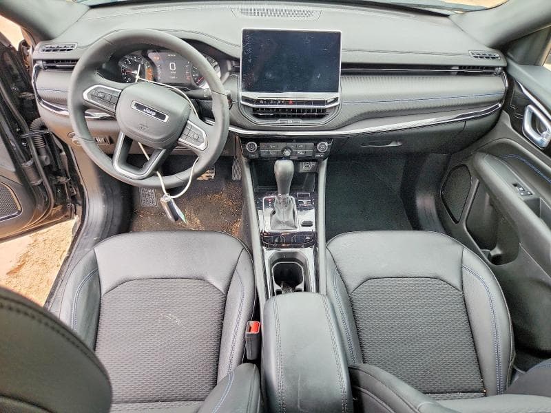 2025 JEEP COMPASS LATITUDE 8